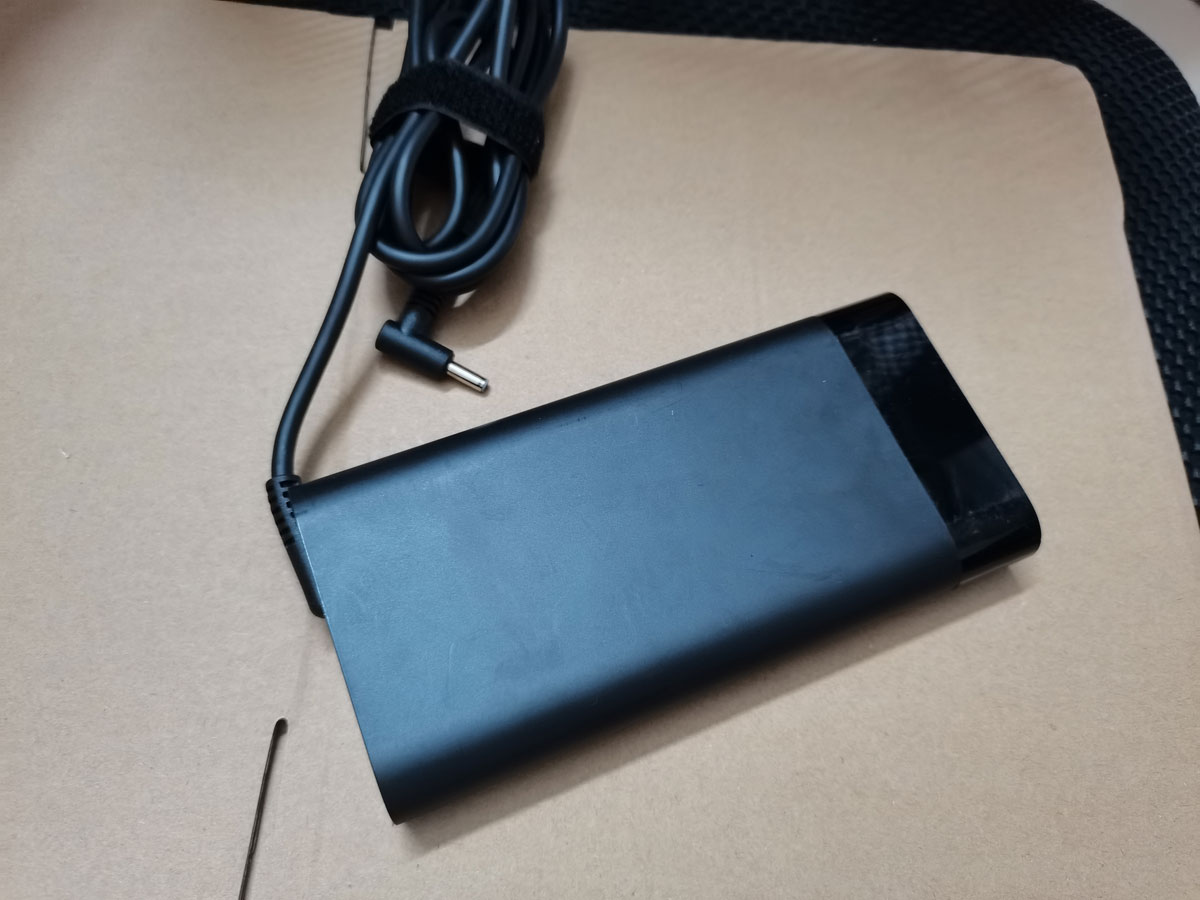 OEM 19,5 V 11.8A M35733-001 TP - Pc Gaming Hp reseña y precio