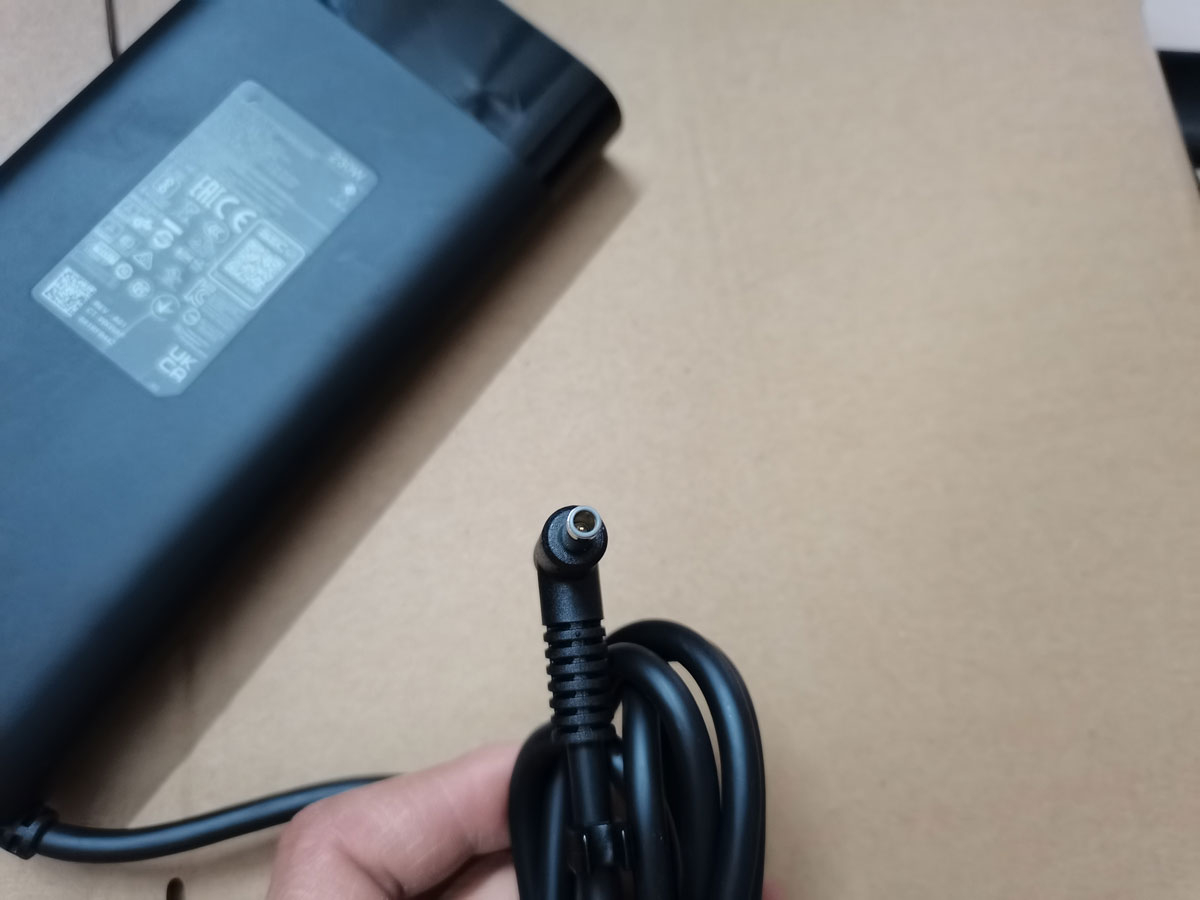 OEM 19,5 V 11.8A M35733-001 TP - Pc Gaming Hp reseña y precio